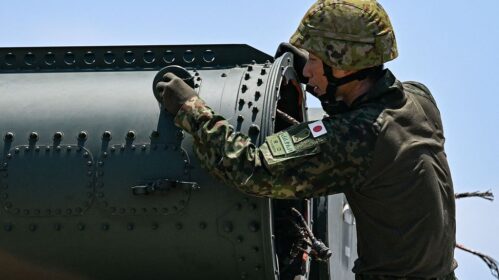Një ushtar japonez në manovrat ushtarake në Filipinet, 6 maj 2026/Foto nga VCG